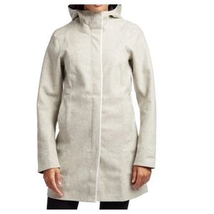 Arc'teryx Women's Cream Jacket